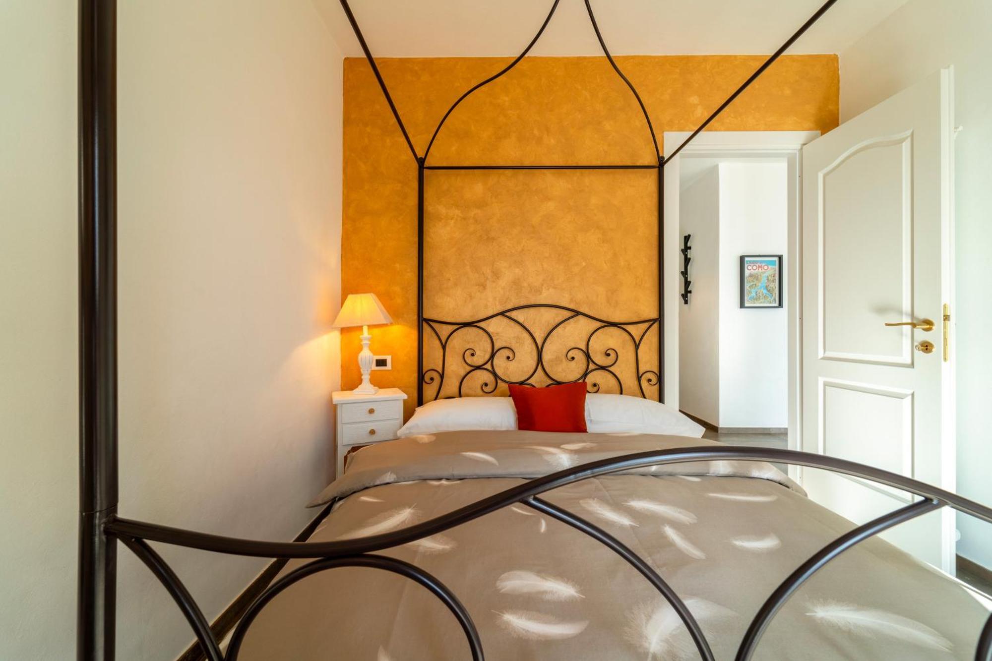 Ka' Doro With Lake View Nesso Exterior photo